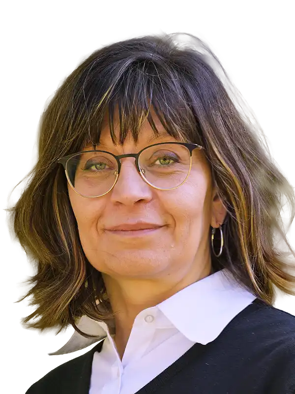 Portrait von Mandy Schötzau aus dem Team des Bestattungshauses Rost & Rost