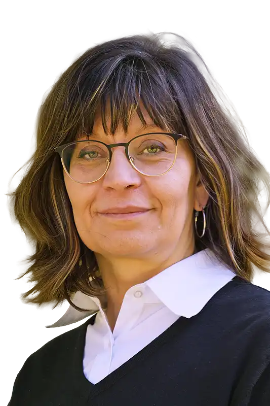 Portrait von Mandy Schötzau aus dem Team des Bestattungshauses Rost & Rost