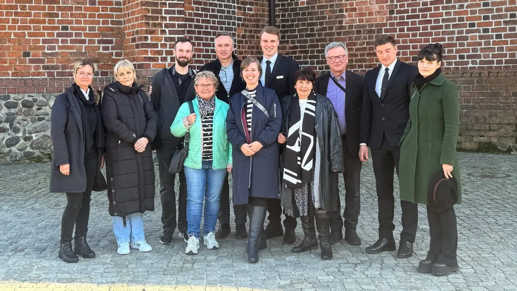 Fahrt Zum Krematorium Cottbus 01 beim Bestattungshaus Rost & Rost